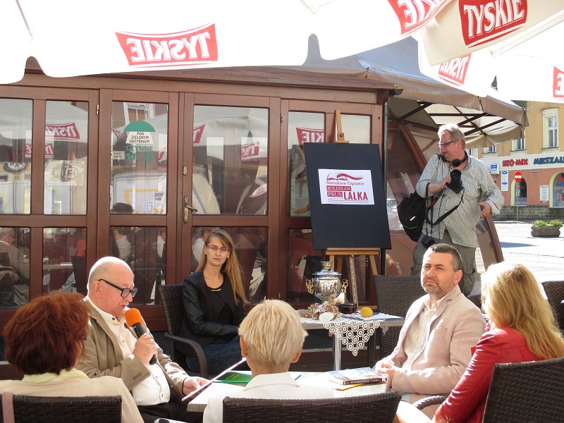 O nazwiskach ani słowa