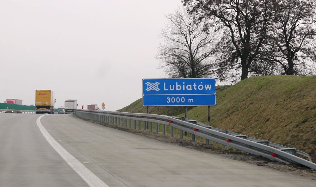 Jedna książka zamiast ciężkiego tornistra?