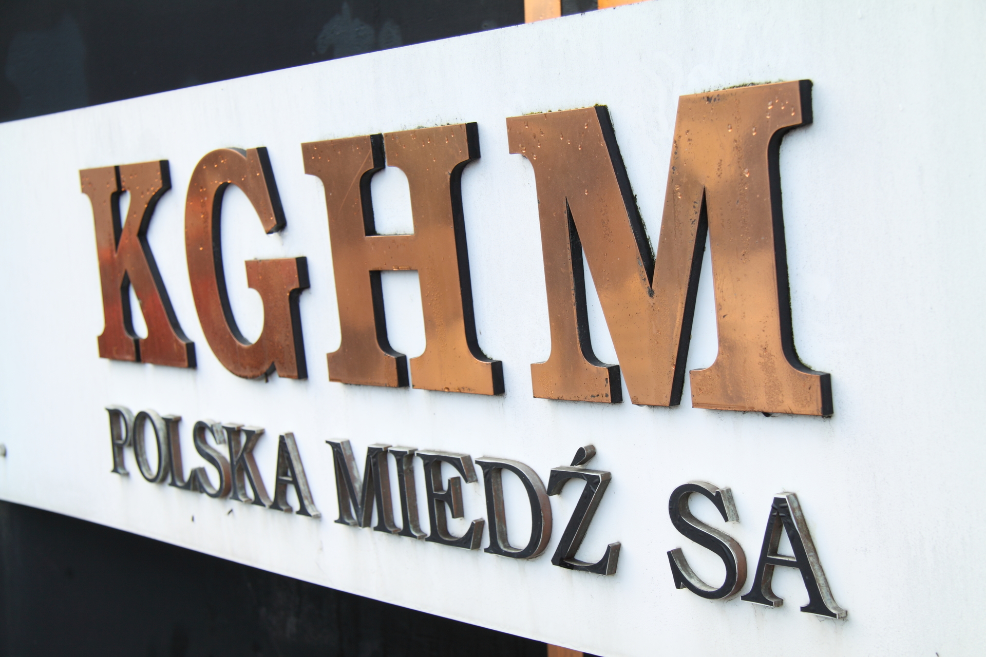 Miedziowi związkowcy solidarnie w sprawie płac.