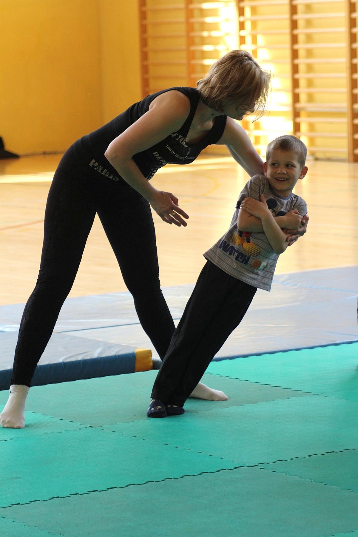 LEGNICA. Nabierał kobiety