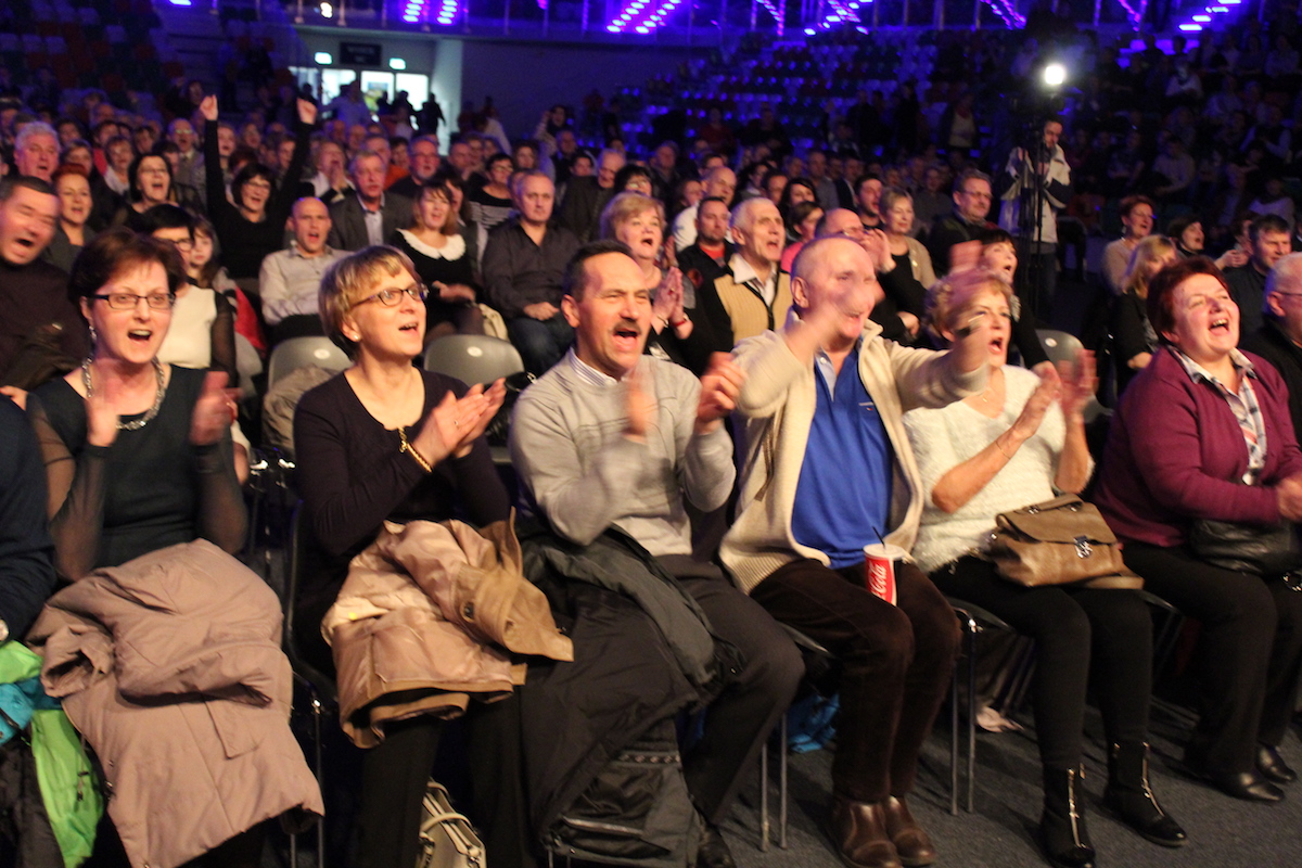 LUBIN. Ukradł radio z samochodu