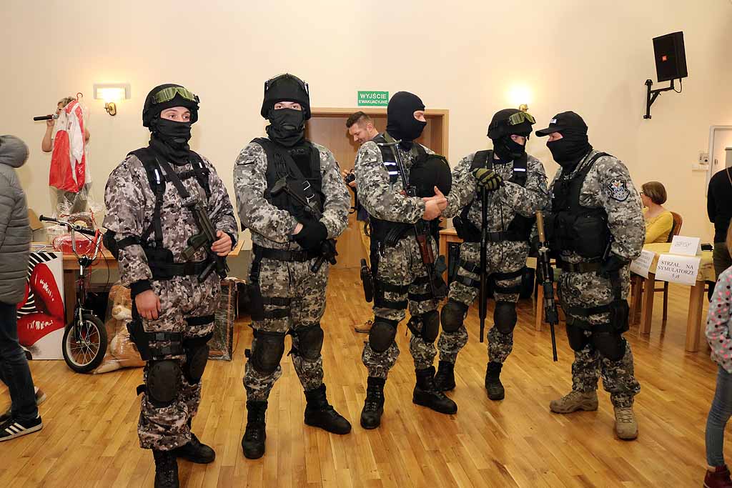 LEGNICA/LUBIN. Przyjechała lokomotywa Gowina. Zabrakło lokalnego kandydata