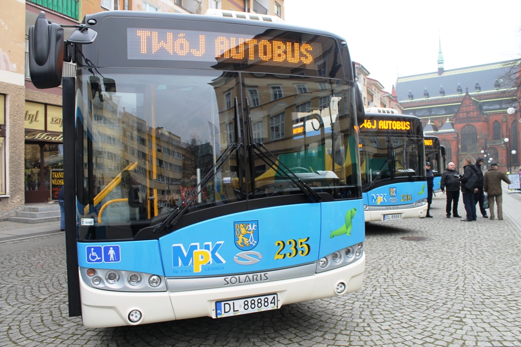 LEGNICA. Chcą darmowych przejazdów dla zmotoryzowanych