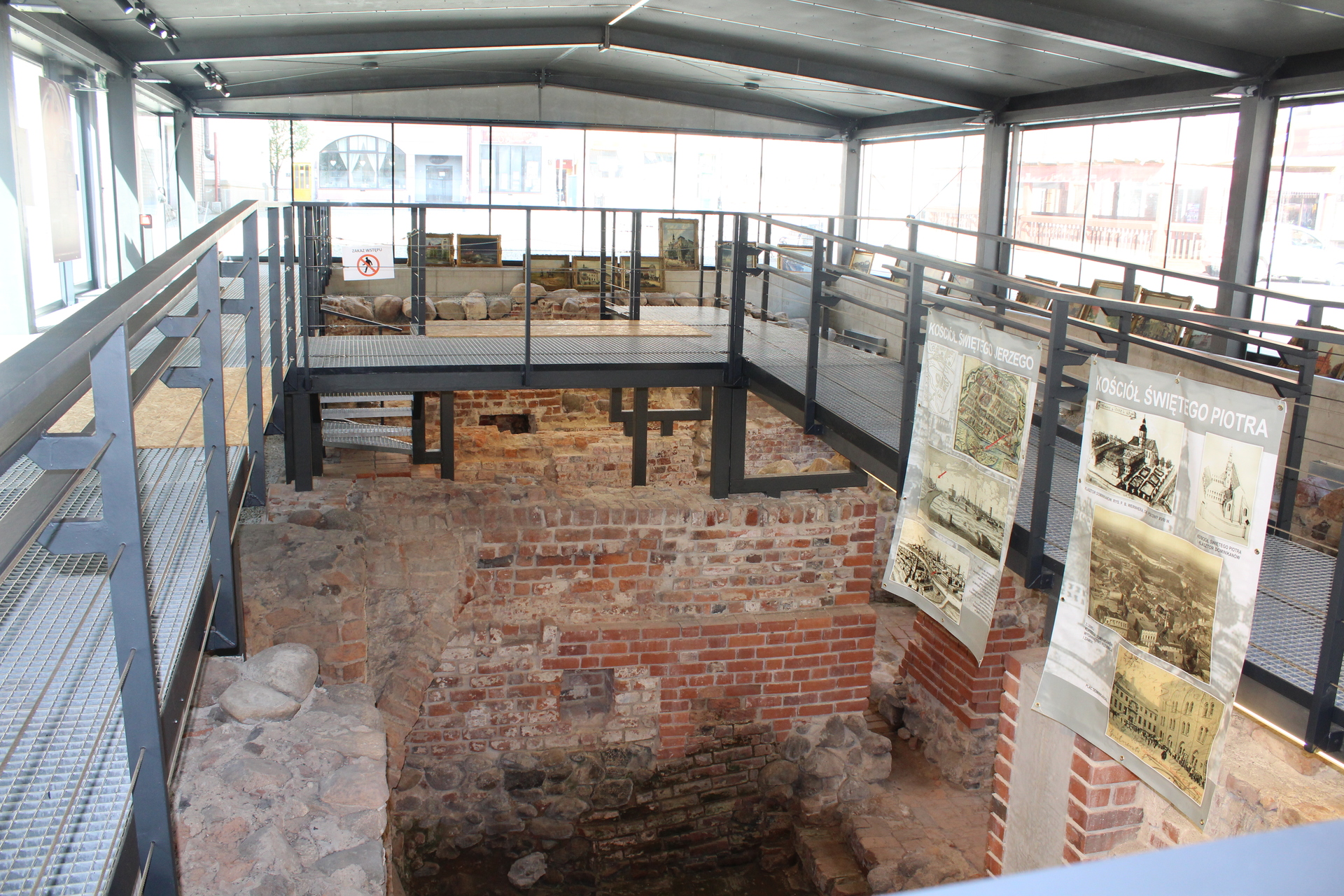 GŁOGÓW. Ponad 20 tysięcy osób zwiedziło sukiennice