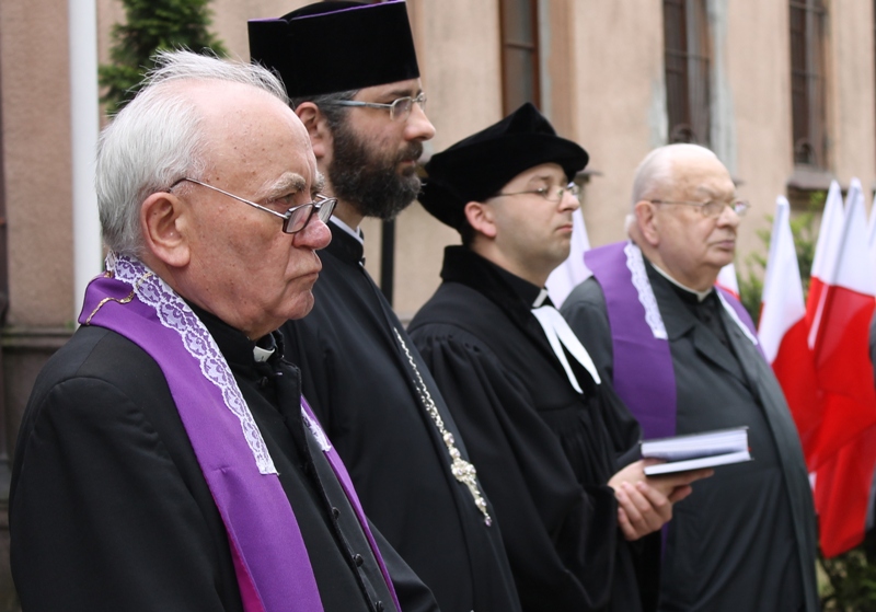 LEGNICA. Będą lekcje religii