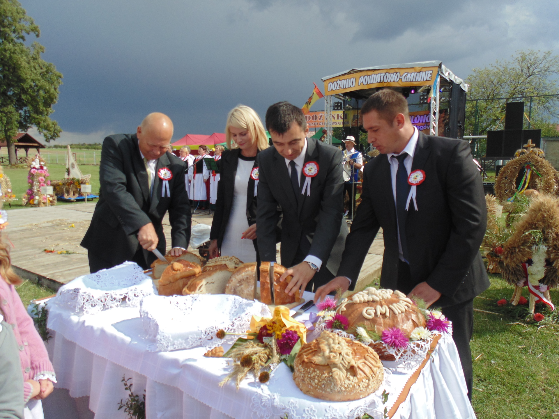 GŁOGÓW. Powiatowo-gminne święto plonów z jabłkami w tle