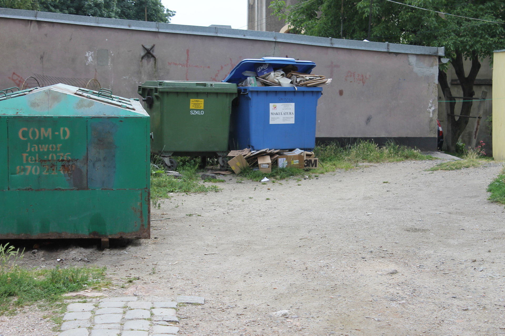 JAWOR. Nocne podpalenia w centrum