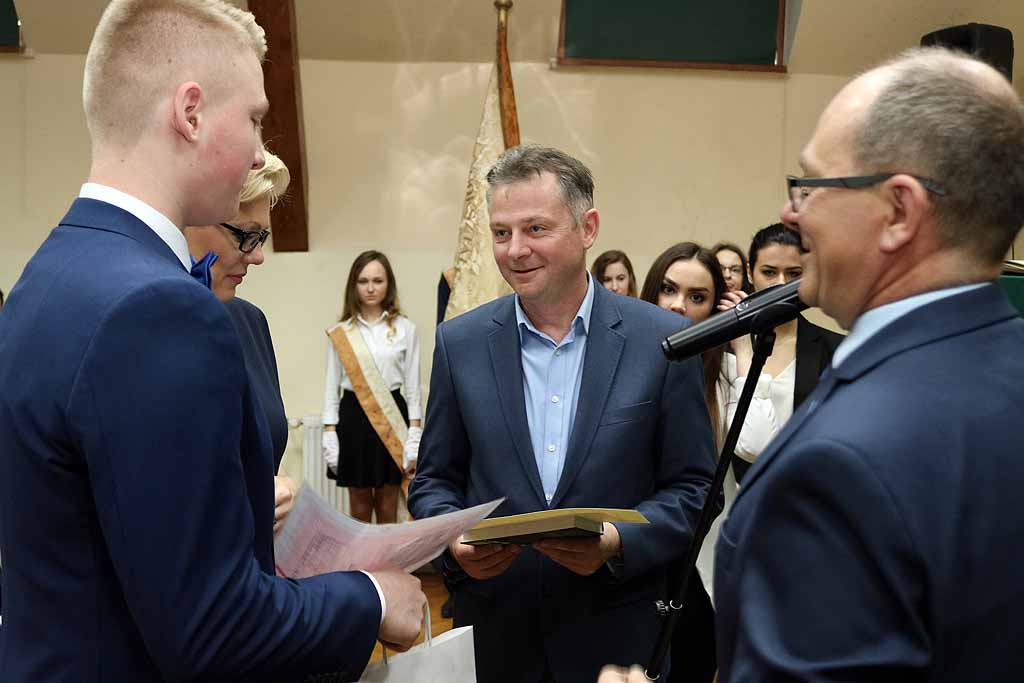 BOLKÓW. Zakupy na straganach będą wygodniejsze