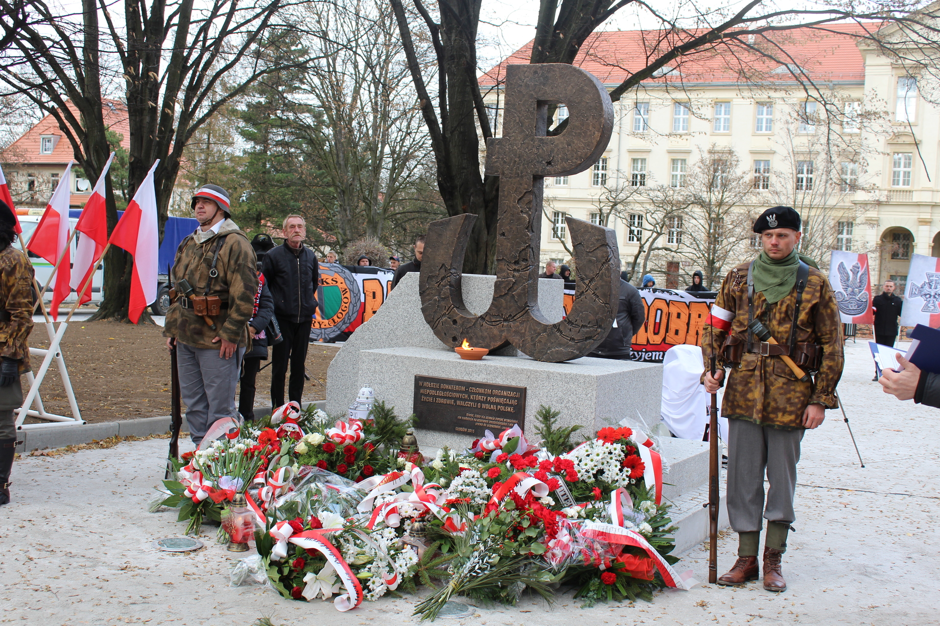 GŁOGÓW. W 75. rocznicę wybuchu II wojny (ZDJĘCIA)