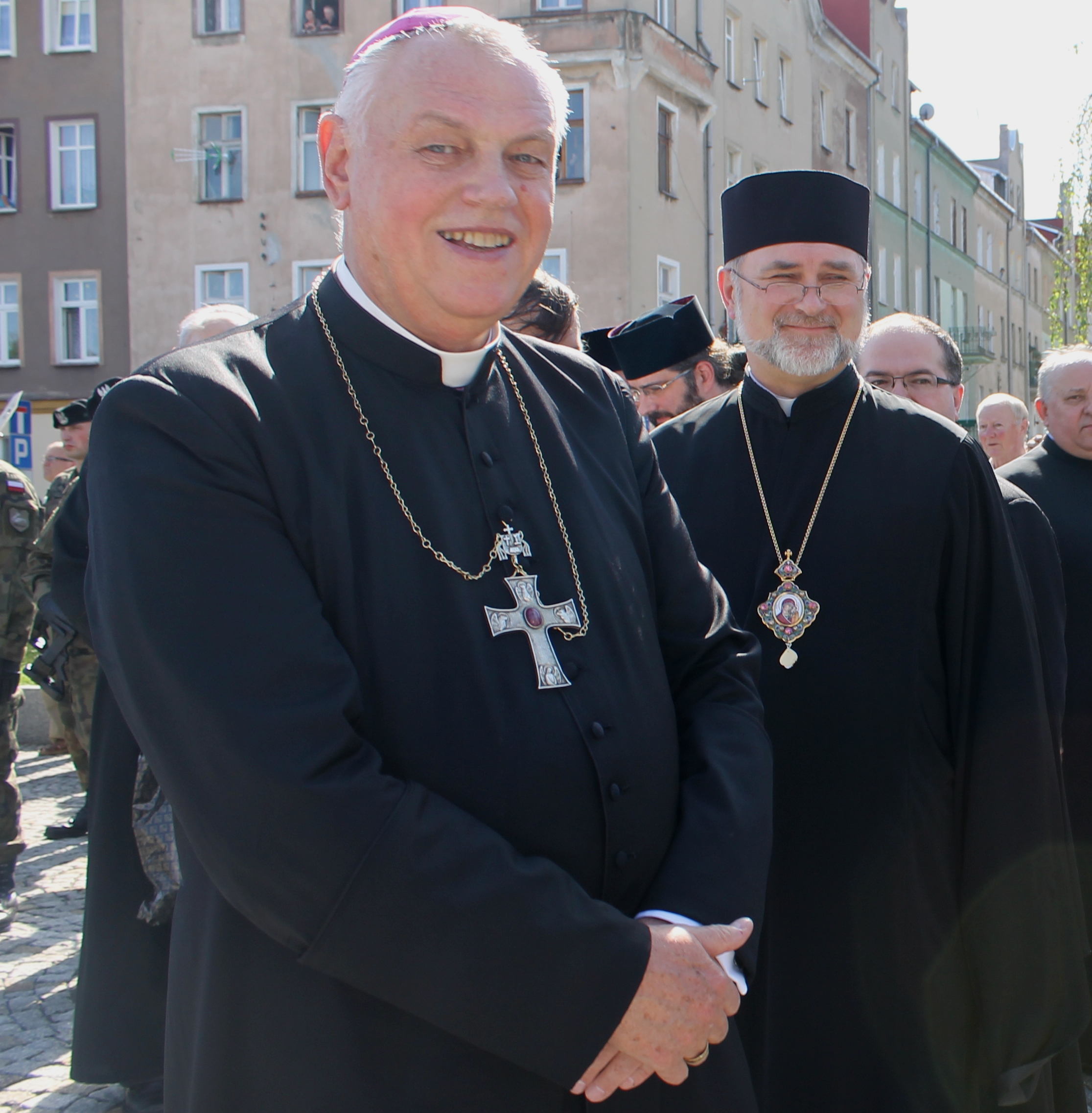 MĘCINKA. Zapalił się budynek