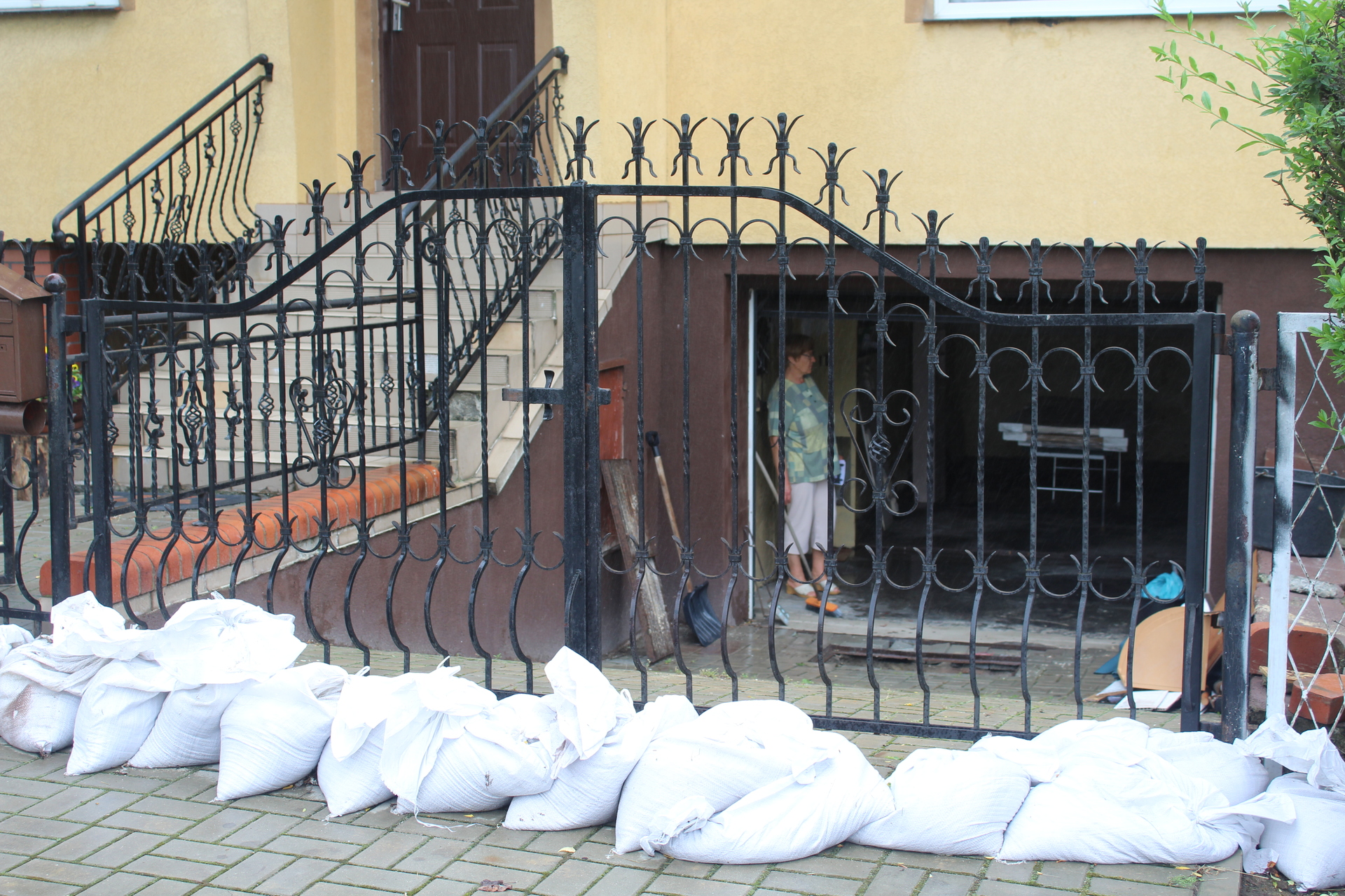 JAWOR. Droższa woda i ścieki