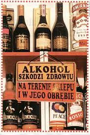 ZŁOTORYJA. Sąsiedzi wezwali policję, bo matka piła alkohol