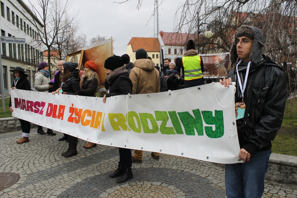 LUBIN. Kolczasta przyjaźń
