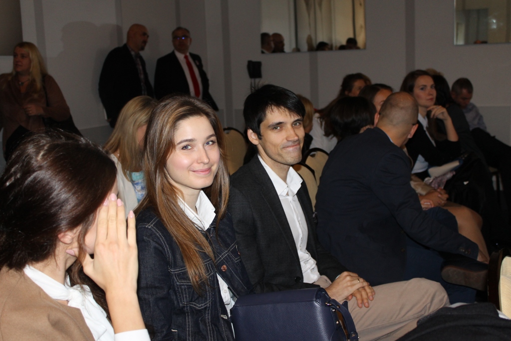 LEGNICA. Darmowe korepetycje od SLD