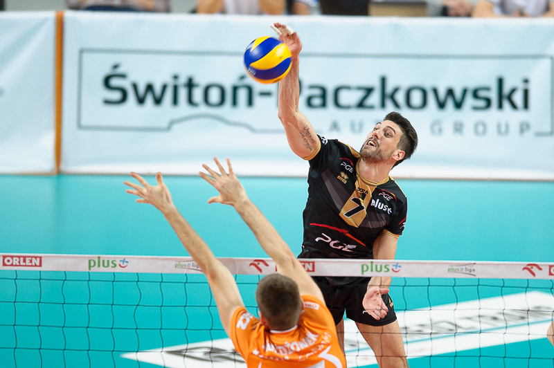 LUBIN. Vive zmiotło Zagłębie