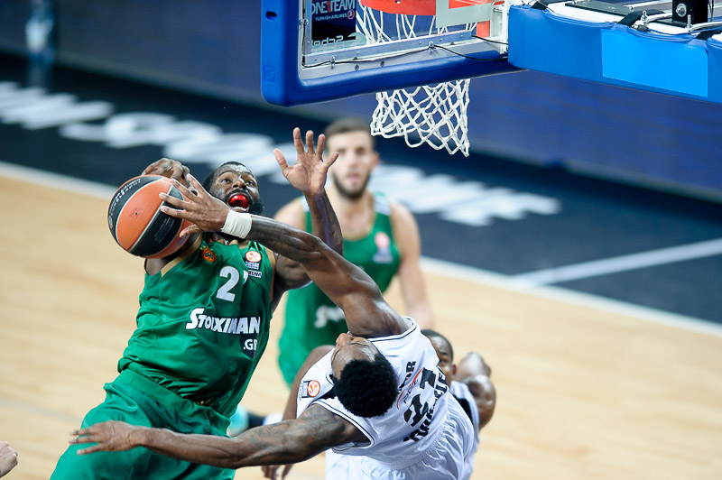 LUBIN. Grecy za silni