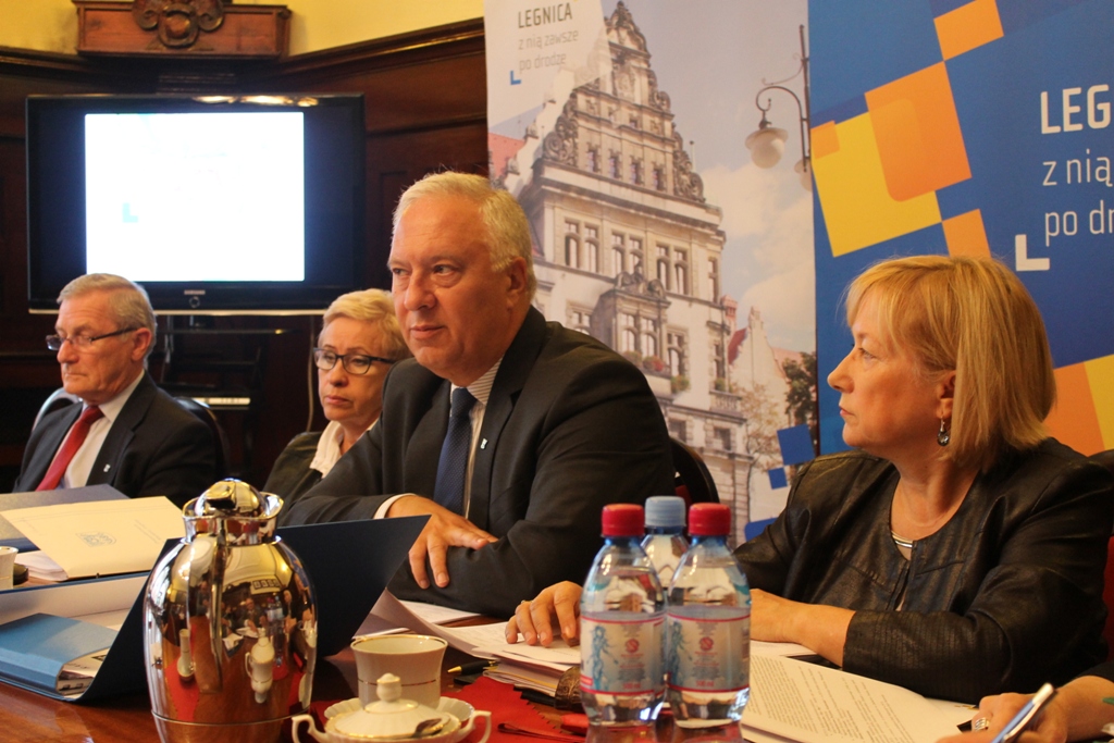 LEGNICA. Prezydent wreszcie odkrył karty