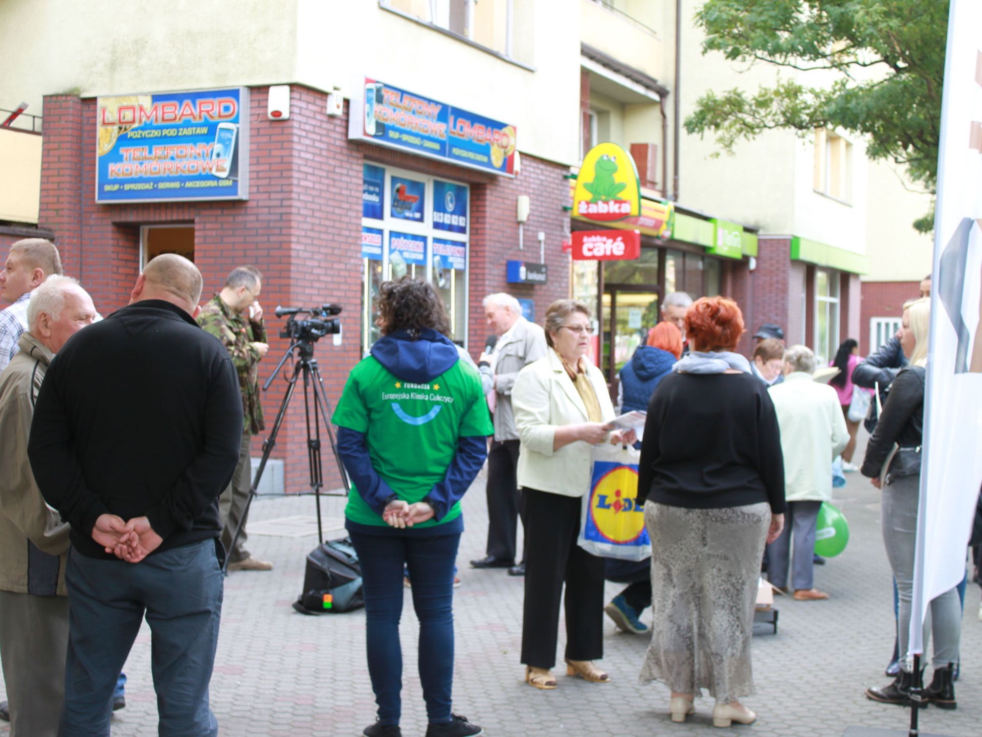 LEGNICA. Groźne pożary. Poparzeni w szpitalu