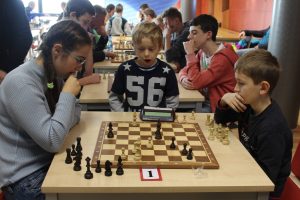 W spotkaniu uczestniczyli Ilona Antoniszyn-Klik, wiceminister gospodarki, Tadeusz Samborski, członek zarządu województwa, Stanisław Laskowski, starosta jaworski, Teodor Stępa, wiceprezes Wałbrzyskiej Specjalnej Strefy Ekonomicznej „Invest-Park”, Dorota Szcześniewska, prezes Związku Pracodawców Ziemi Jaworskiej oraz  samorządowcy i przedsiębiorcy.