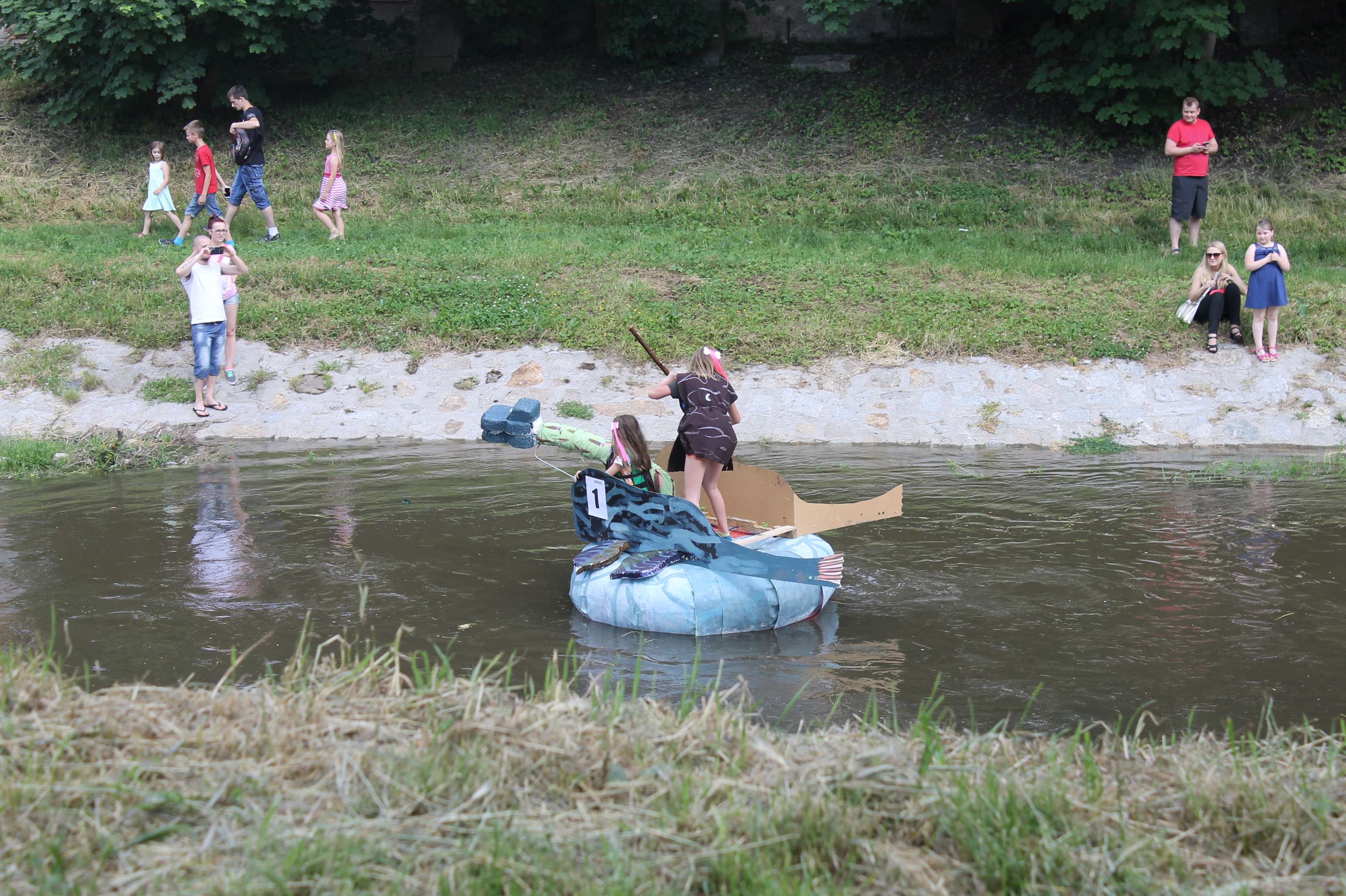 POLKOWICE. Napad w windzie
