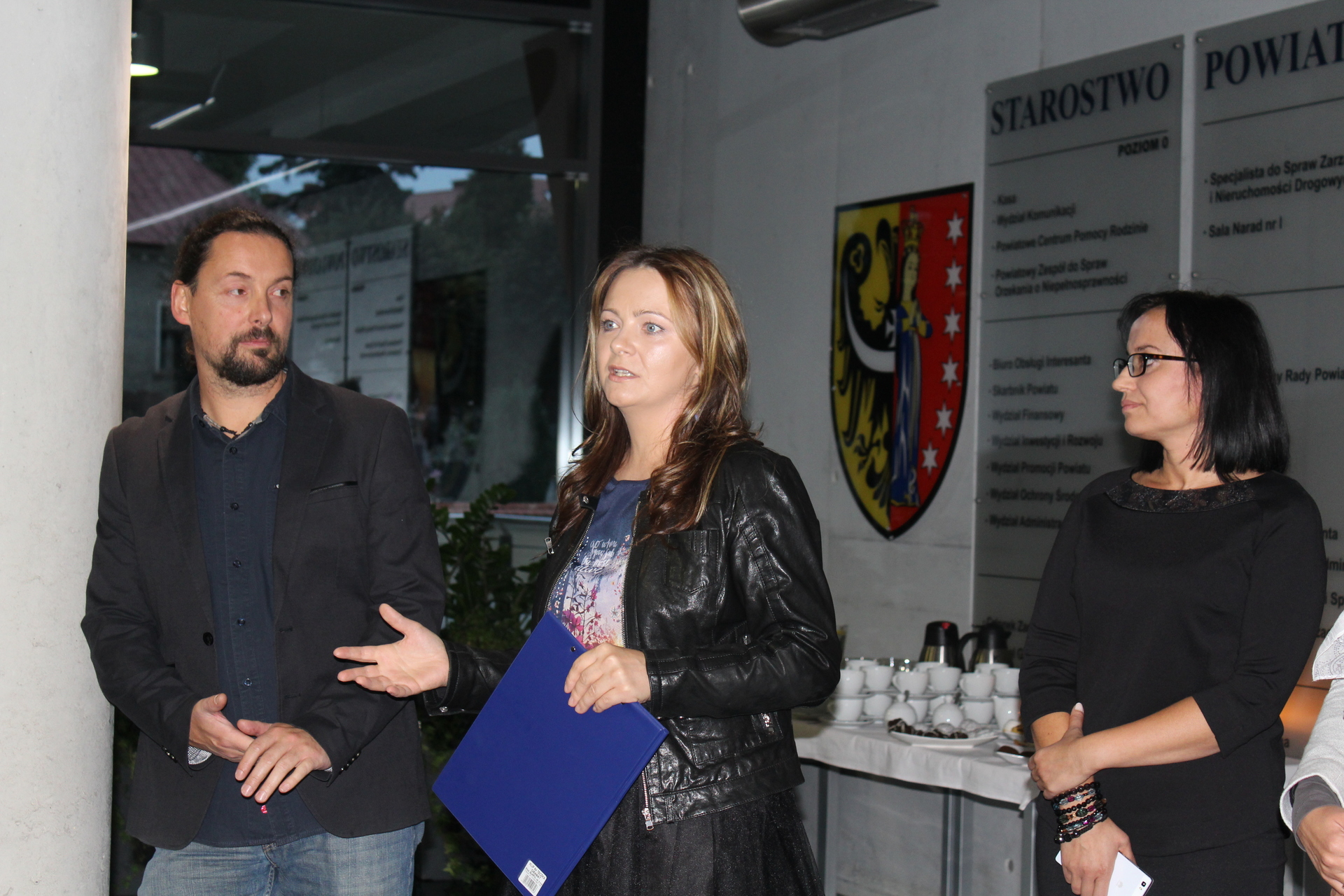 POWIAT LEGNICKI. Ocalić od zapomnienia