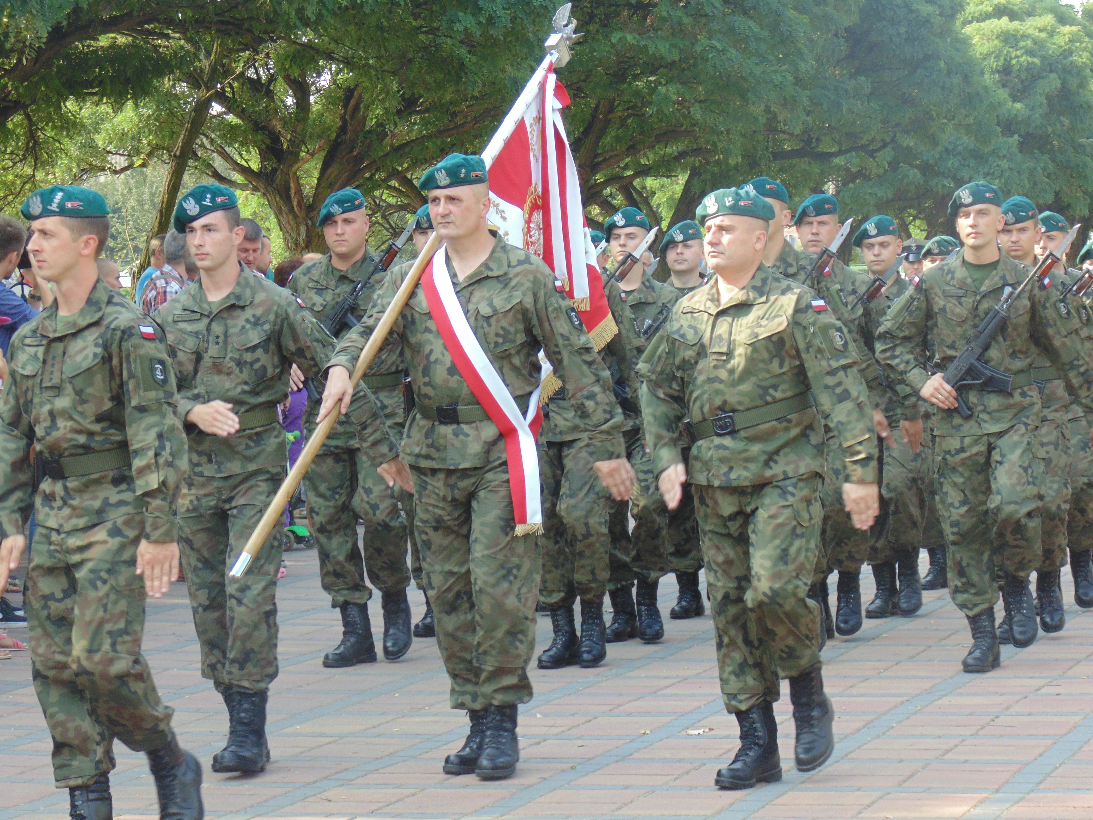 GŁOGÓW. WKU czeka na chętnych do przeszkolenia