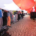 POLKOWICE. Majowe uroczystości już trwają. Biało-czerwona powiewa w Rynku (FOTO)