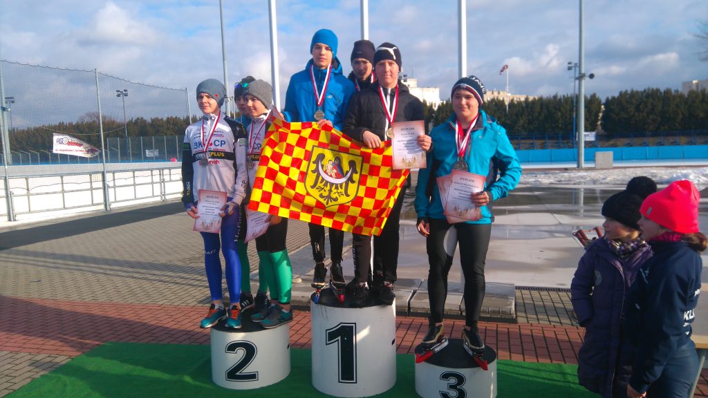 LUBIN. Cuprum trenuje na wrotkach