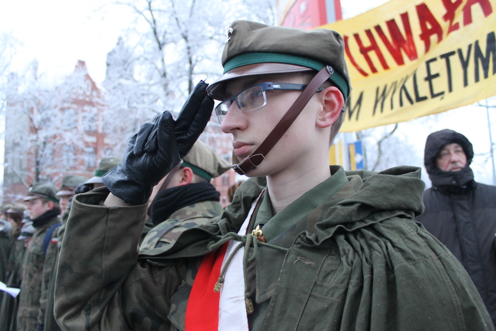 LEGNICA. Wyborczy transport dla inwalidów