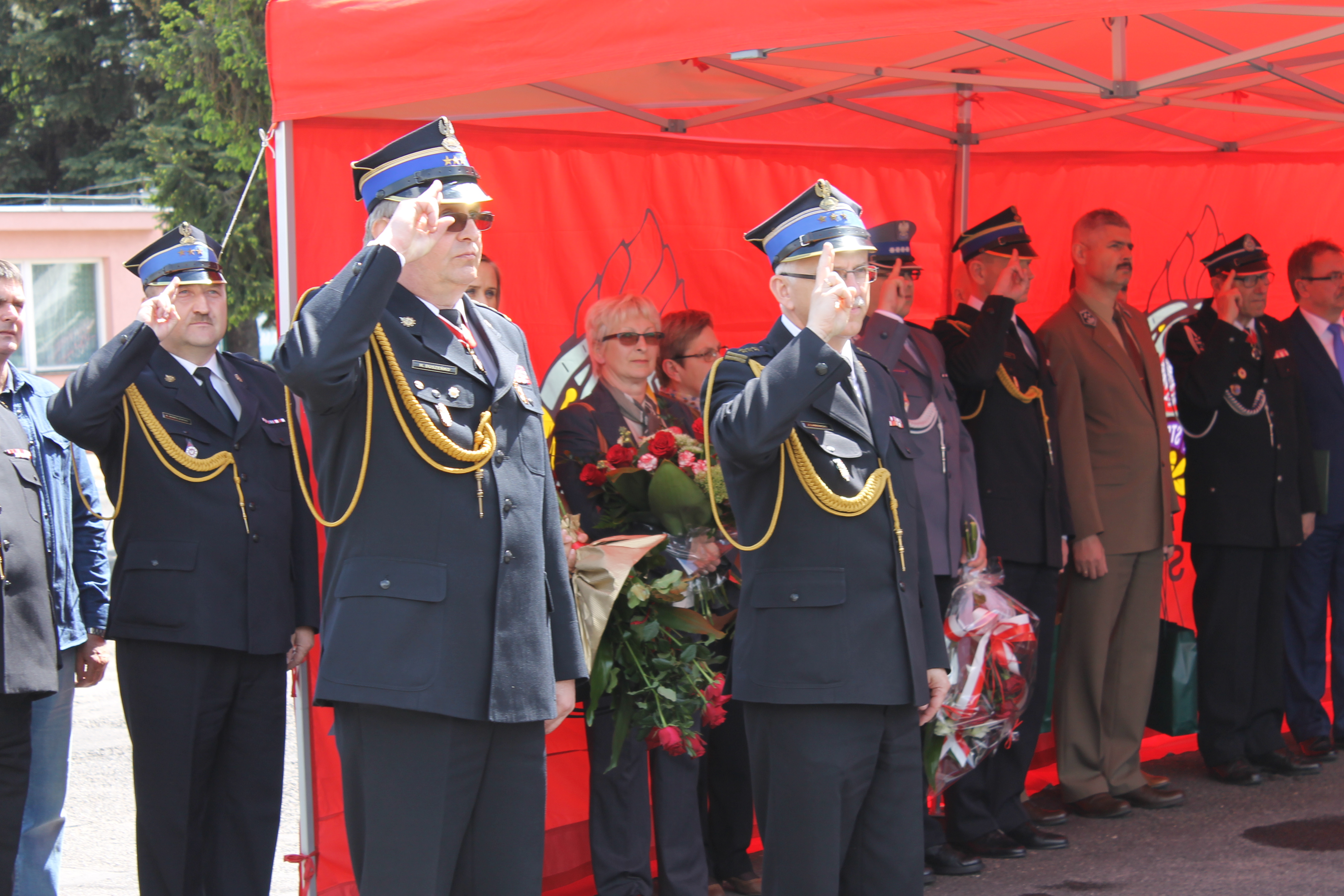 LUBIN. Medale, odznaczenia i awanse dla strażaków