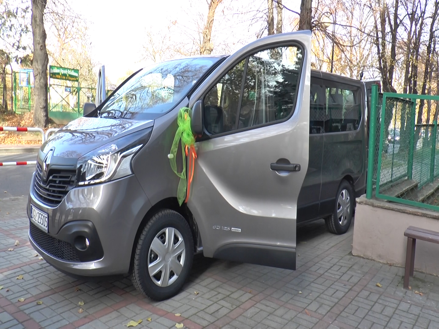 POLKOWICE. Zderzenie na skrzyżowaniu – pięć osób w szpitalu (FOTO)