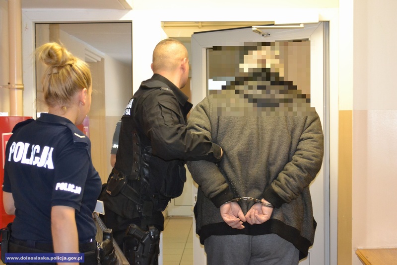 POLKOWICE. Naprawiają szkody po wstrząsie