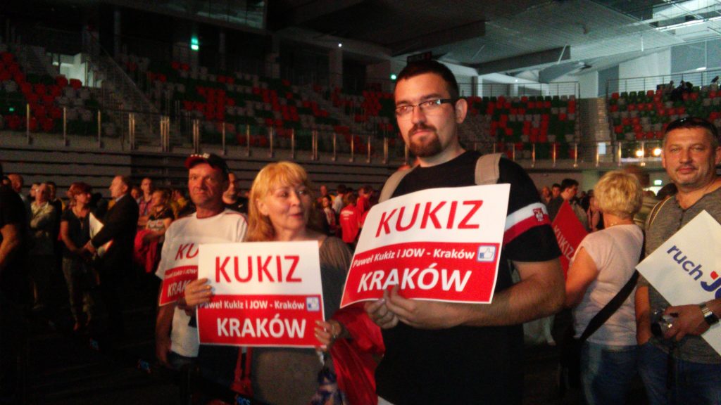 LUBIN. Sympatycy Kukiza opanowali halę /video/