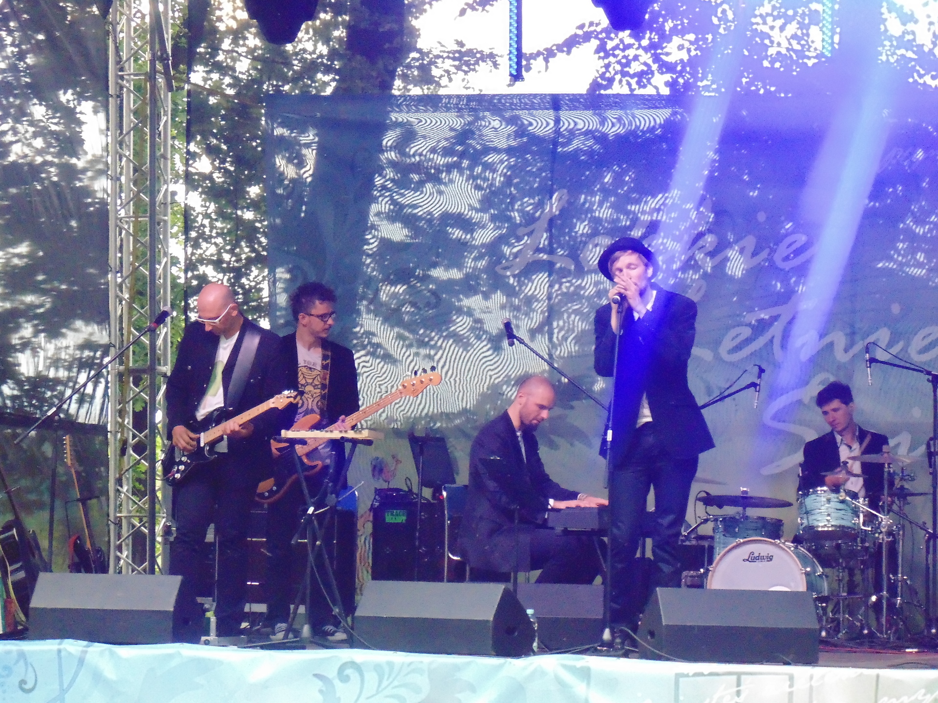 POLKOWICE. Plateau i ożywiony park (FOTO)