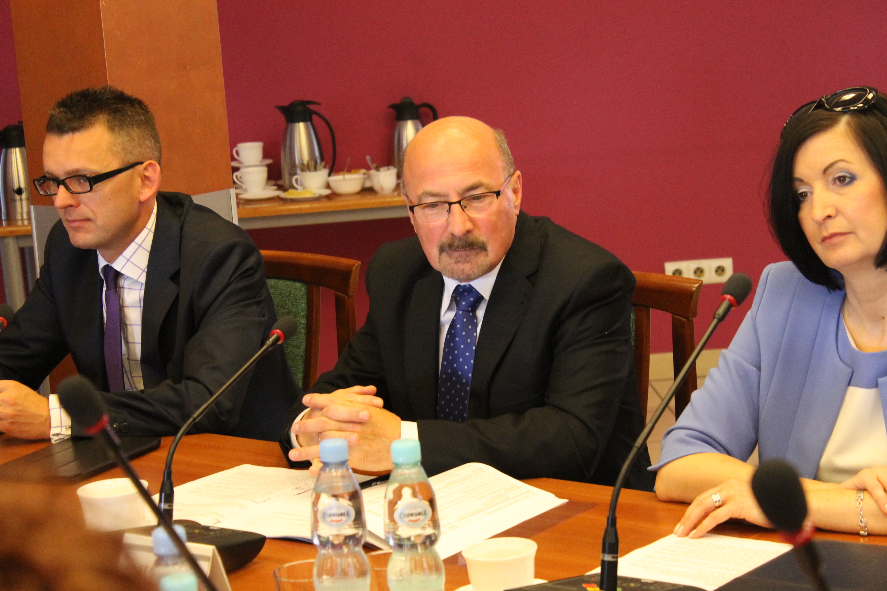 LUBIN. Zarząd powiatu skwitowany jednogłośnie /video/