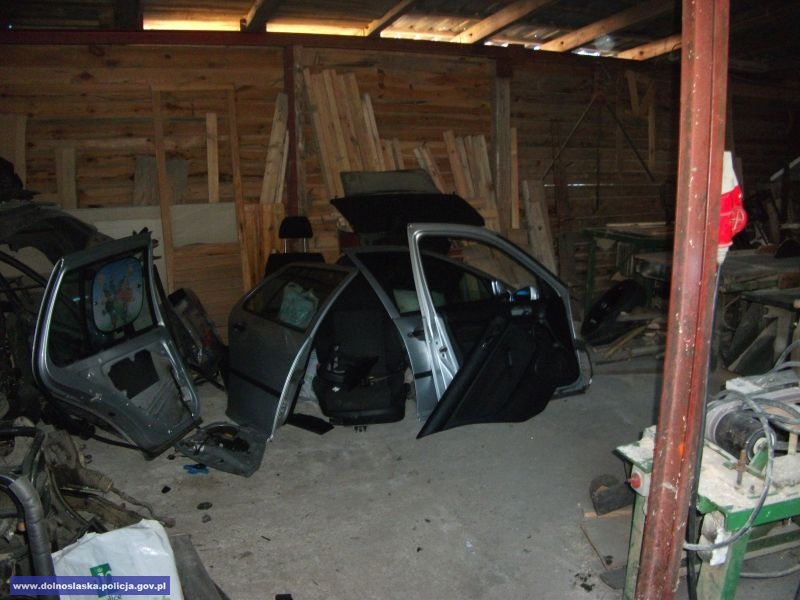 REGION. Amatorzy volkswagenów w rękach policji