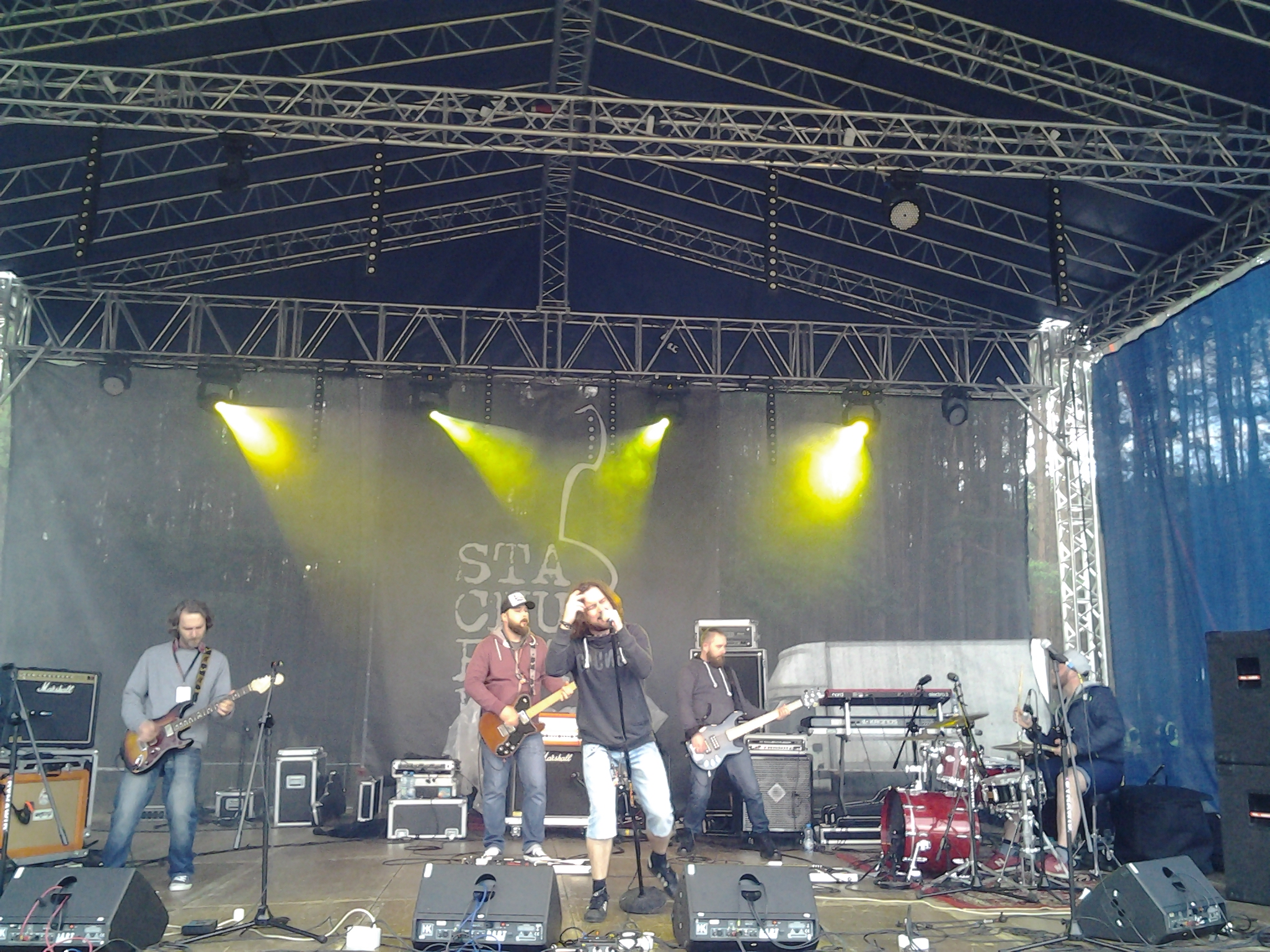 Stachuriada coraz bliżej