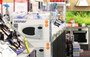 BOLKÓW. Wyłudzili sprzęty AGD i RTV