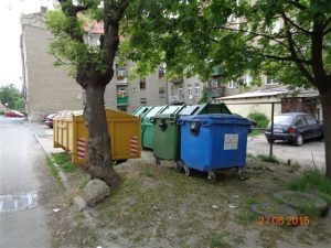 śmietniki1 Jawor