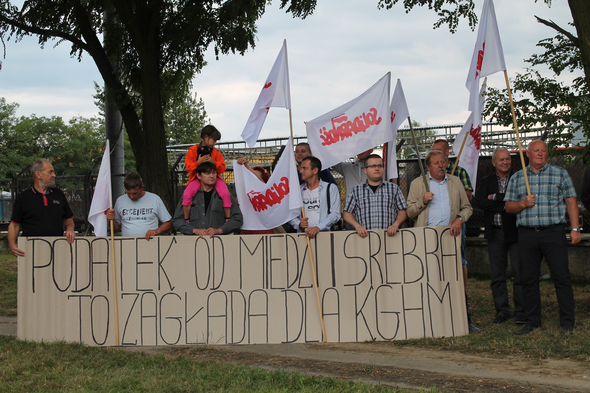 LUBIN. Chcą zwolnić KGHM z podatku miedziowego/video/