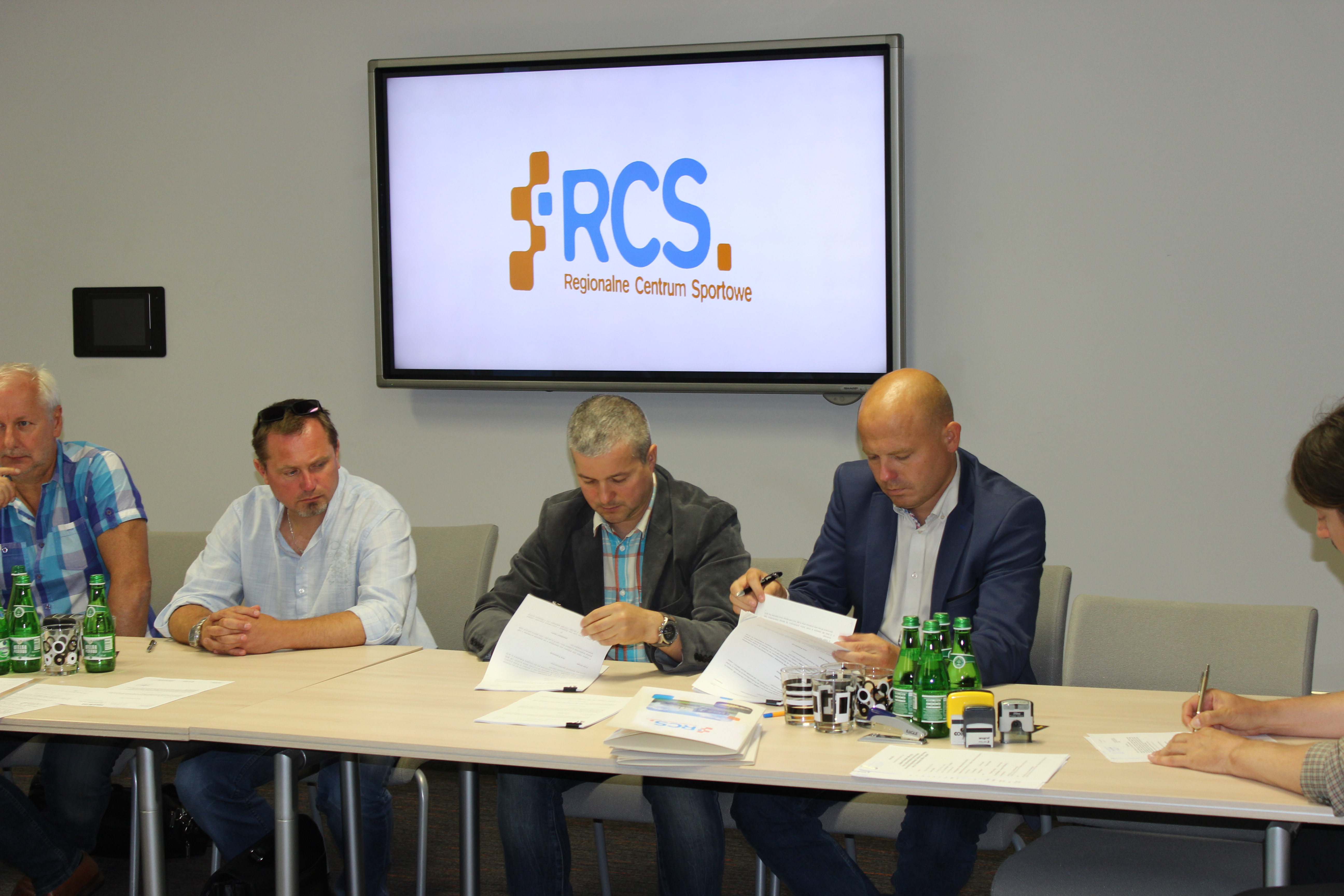 LUBIN. Jest umowa, rusza budowa basenu/video/