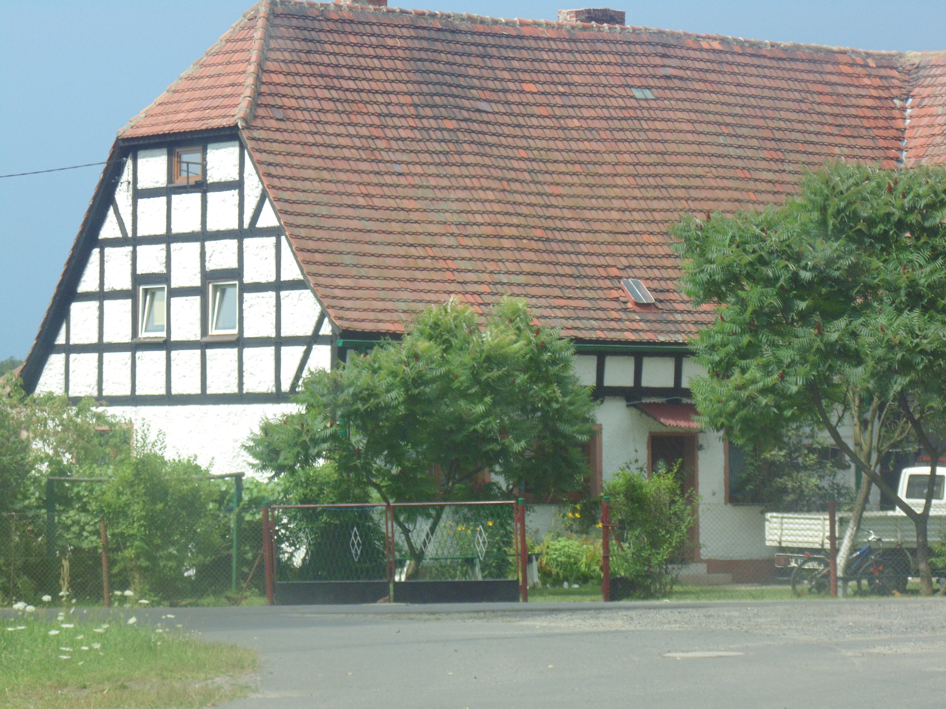 PRZEMKÓW. Ostaszów trafi do sieci