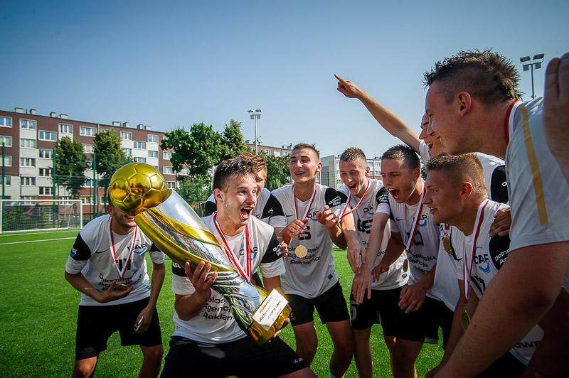 LUBIN. DAR Forza wygrywa na otwarcie boiska