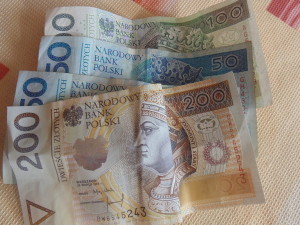 pol_pieniadze-300x225