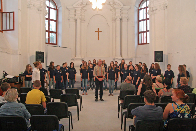 JAWOR. Bisy, autografy i… lody