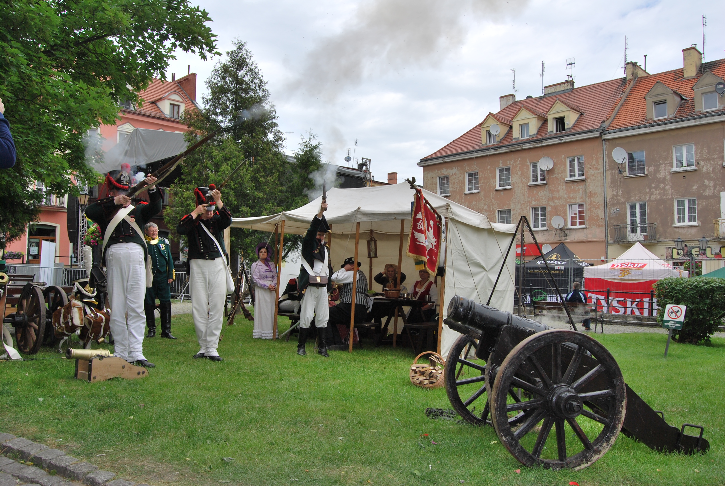 ZŁOTORYJA. Wojska napoleońskie najadą na miasto (WIDEO)