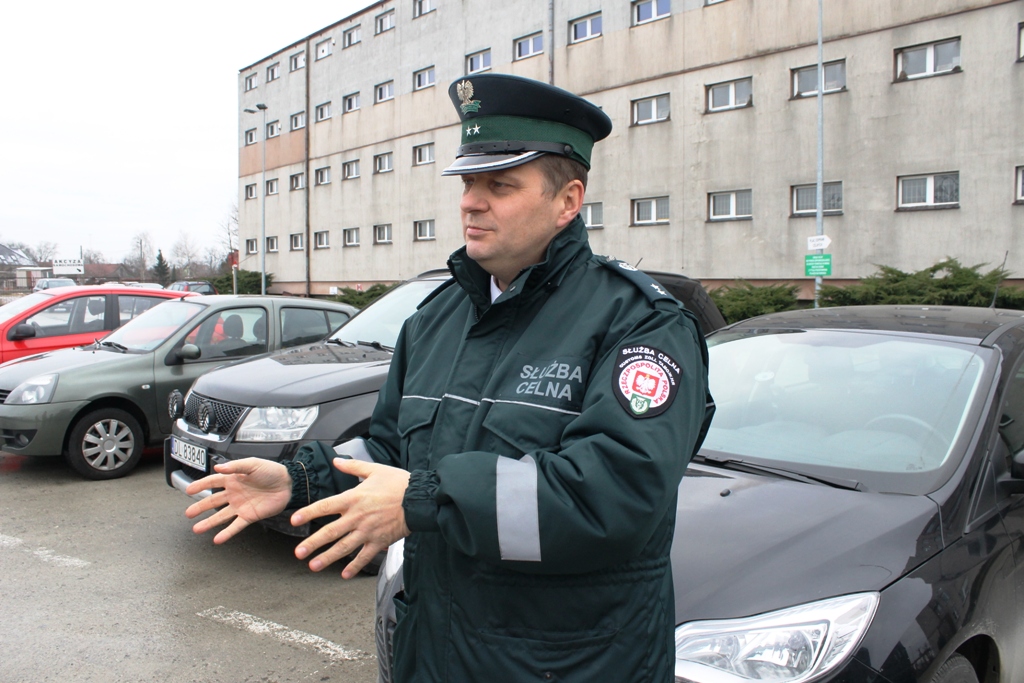 LEGNICA. Pies miał nosa. Wyczuł kontrabandę