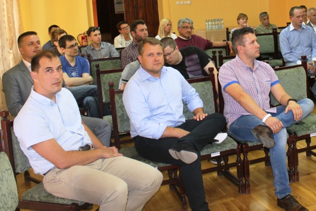 REGION. NowoczesnaPL bez „partyjnych spadów”