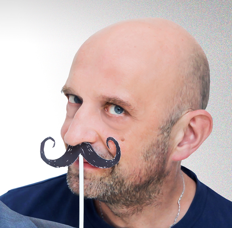 LEGNICA. Mężczyźni już się badają