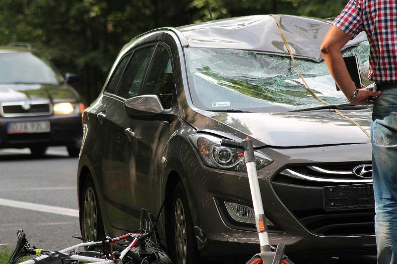 LUBIN/LEGNICA. Tragedia pod Gorzelinem, zginął rowerzysta (AKTUALIZACJA, FOTO)